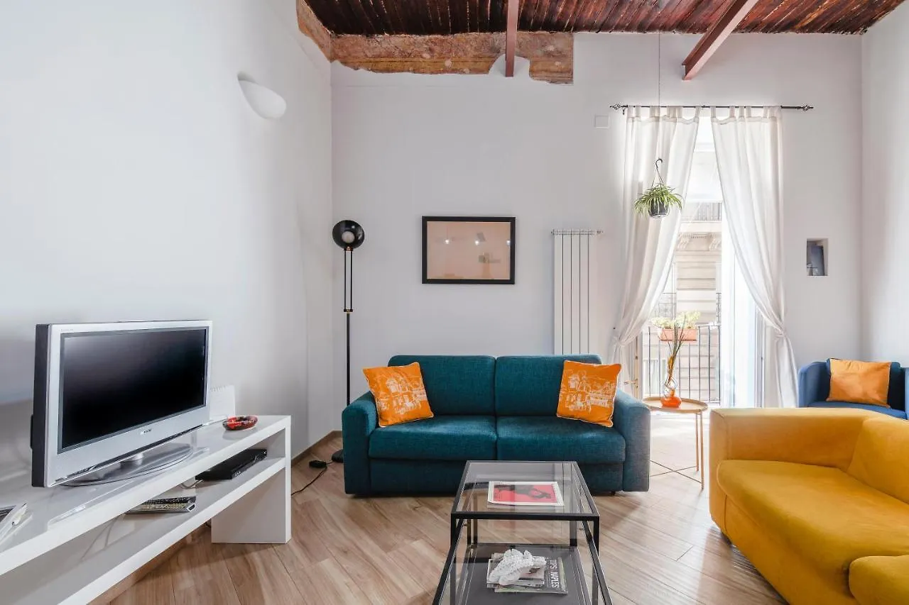 Appartamento Moderno Nel Centro Storico Naples Apartment